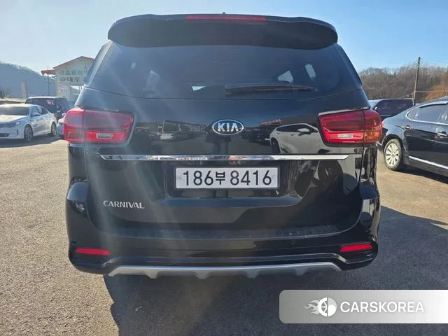 Kia The New Carnival id 3459729 из Кореи 9