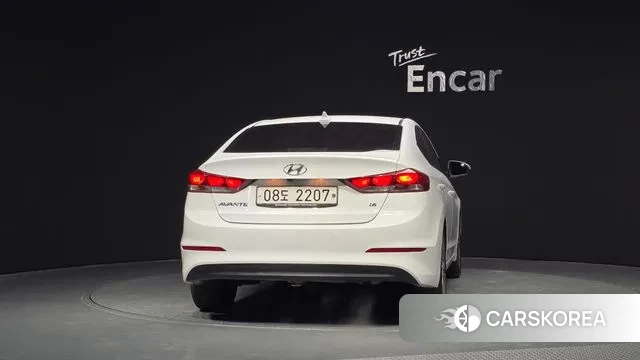 Hyundai Avante AD id 3602218 из Кореи 14