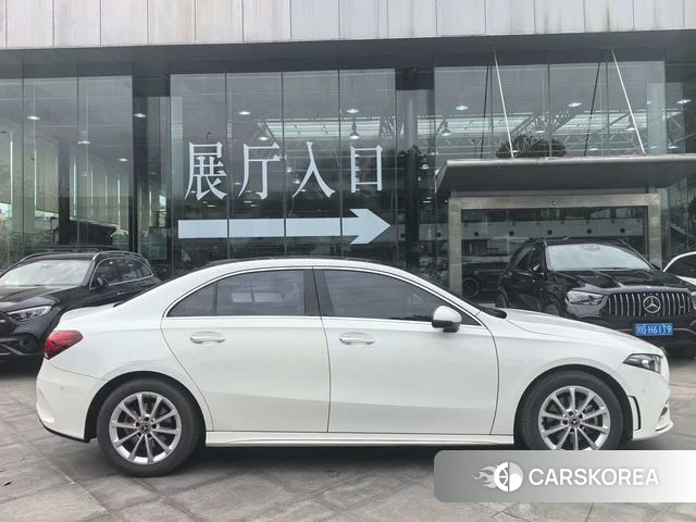 Mercedes-Benz Class A 2021 Белый из Китая, фото 6