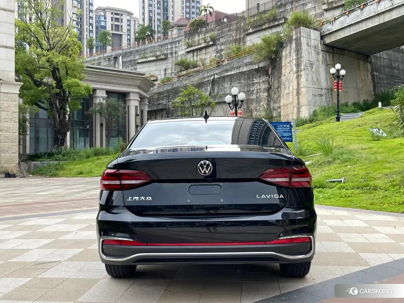 Volkswagen Lavida 2022 Черный из Китая, фото 6