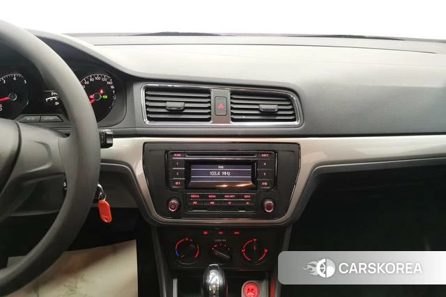 Volkswagen Lavida id 4208797 из Китая 11