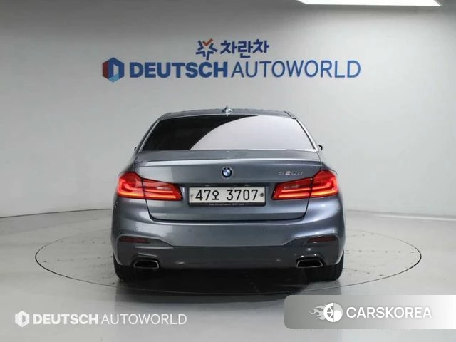BMW 5 Series (G30) id 4667846 из Кореи 14