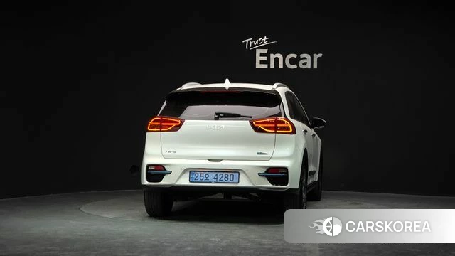 Kia Niro EV id 3806928 из Кореи 14