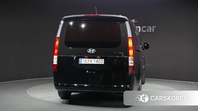 Hyundai Staria id 4354383 из Кореи 24