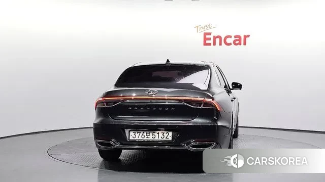 Hyundai The New Grandeur IG id 3402579 из Кореи 14