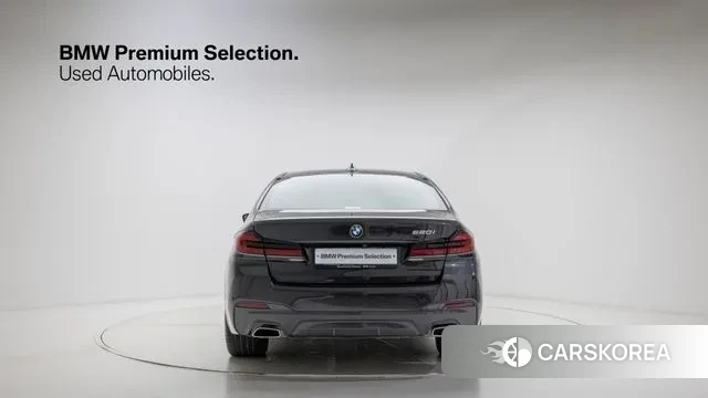 BMW 5 Series (G30) id 3472274 из Кореи 14