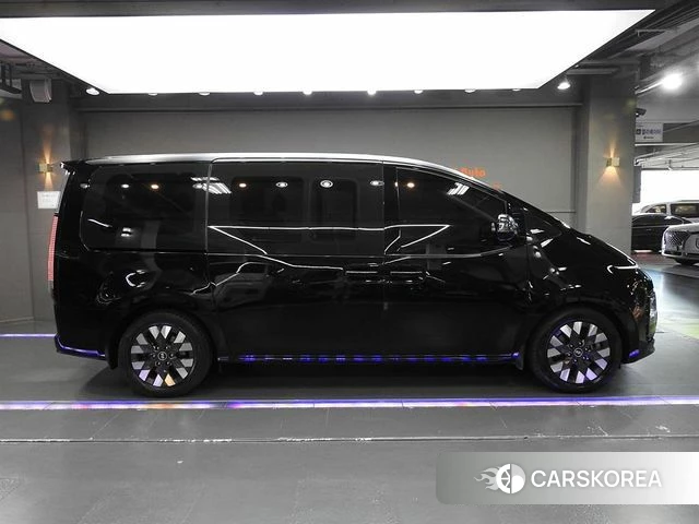 Hyundai Staria id 4511433 из Кореи 14
