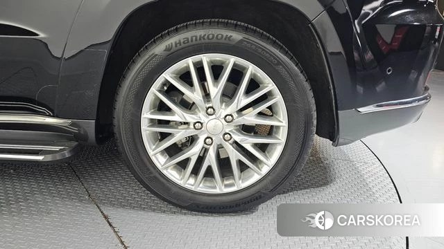 Jeep Grand Cherokee id 3829332 из Кореи 14