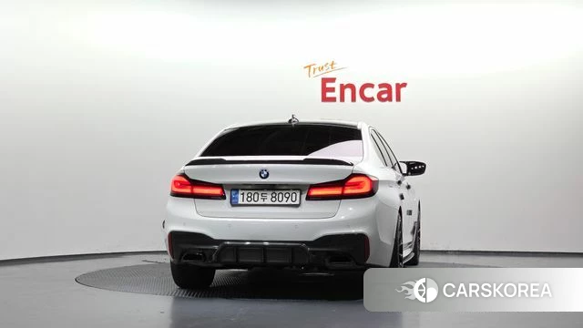 BMW 5 Series (G30) id 4703644 из Кореи 25