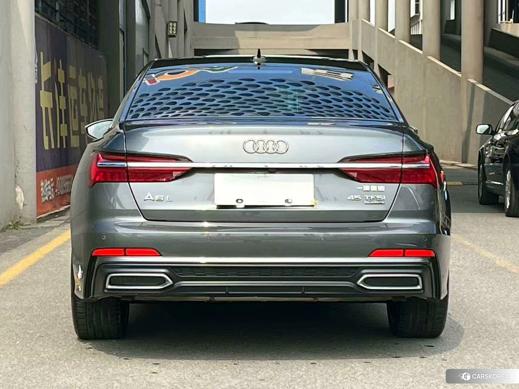 Audi A6L id 4454653 из Китая 7