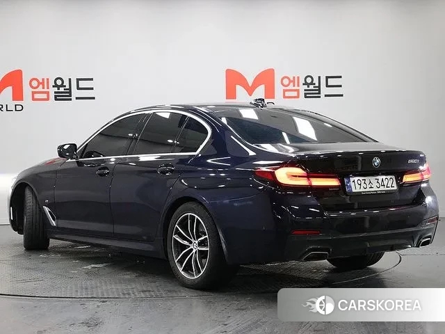 BMW 5 Series (G30) id 3410861 из Кореи 14