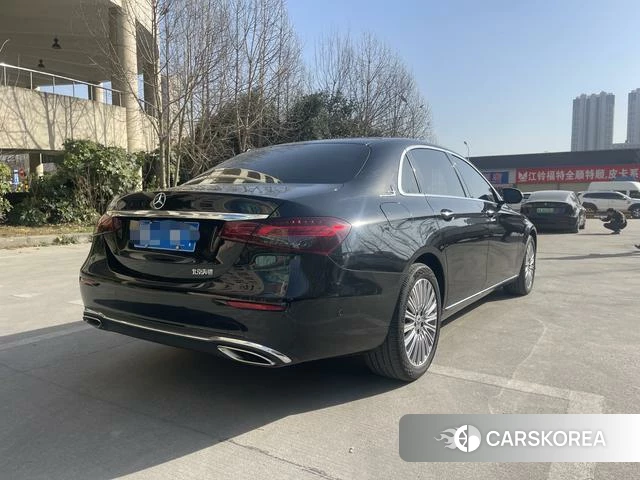 Mercedes-Benz E-class id 4265331 из Китая 16