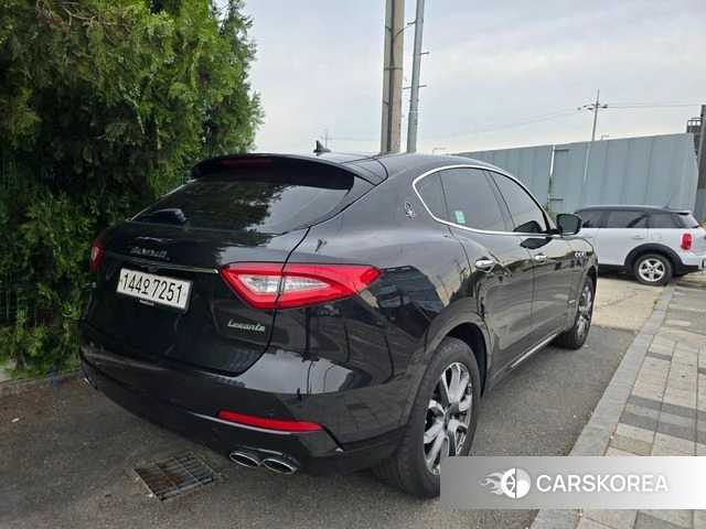 Maserati Levante id 4344895 из Кореи 11