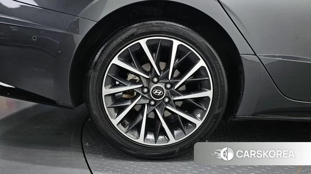 Hyundai Sonata (DN8) id 4283250 из Кореи 24