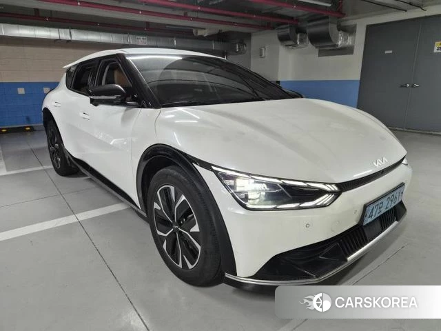 Kia EV6 2022 Белый из Кореи, фото 4