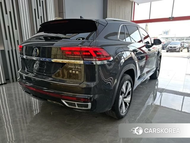Volkswagen Tourang id 4262076 из Китая 10