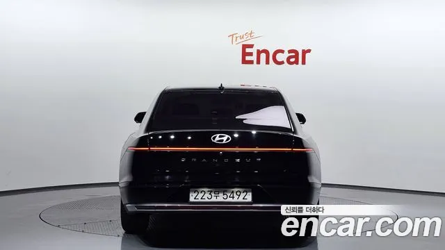 Hyundai Grandeur Hybrid (GN7) id 2498437 из Кореи 14