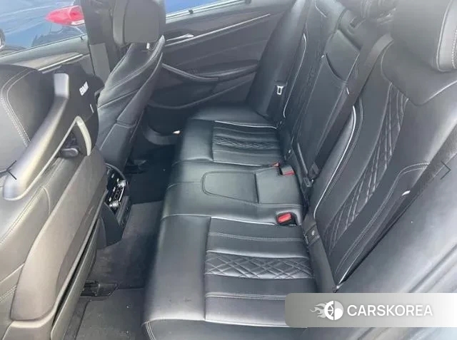 BMW 5 Series (G30) 2018 Серый из Кореи, фото 4