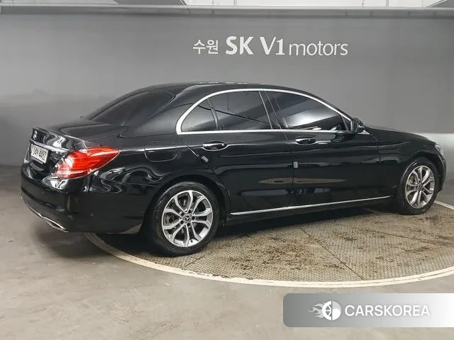 Mercedes-Benz C-Class W205 id 3728465 из Кореи 14