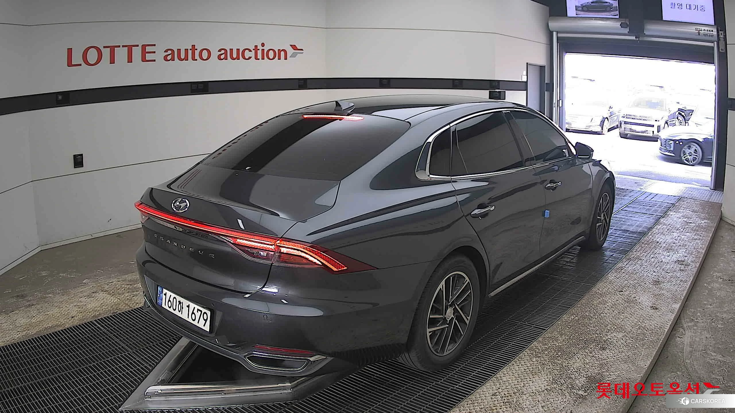 Hyundai Grandeur id 3882071 из Кореи 30