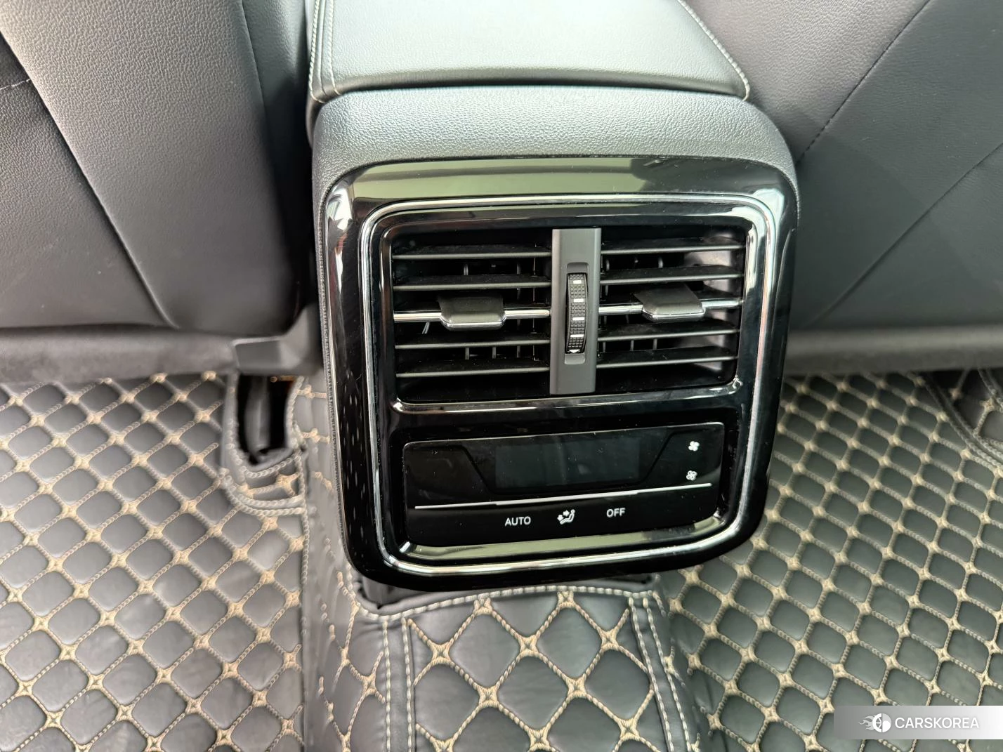 Volkswagen Passat id 4440960 из Китая 9