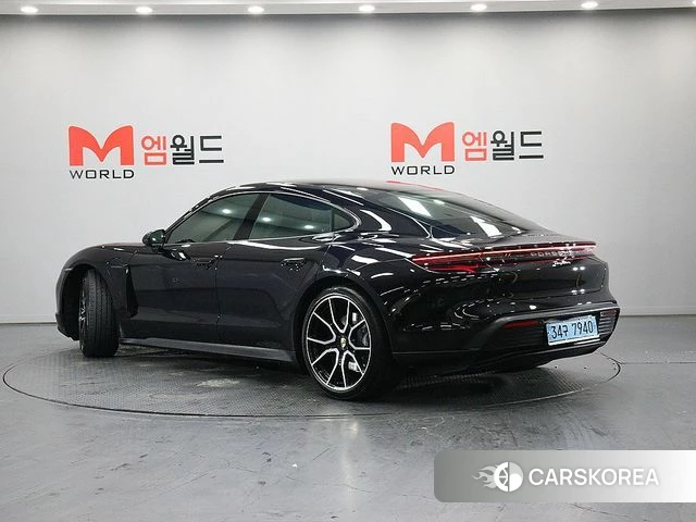 Porsche Taycan id 4513019 из Кореи 14