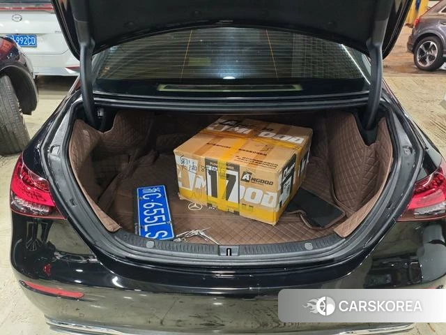 Mercedes-Benz E-class 2023 Черный из Китая, фото 4
