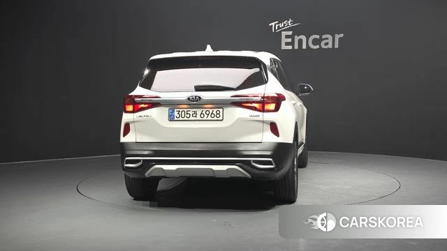 Kia Seltos id 4507280 из Кореи 34