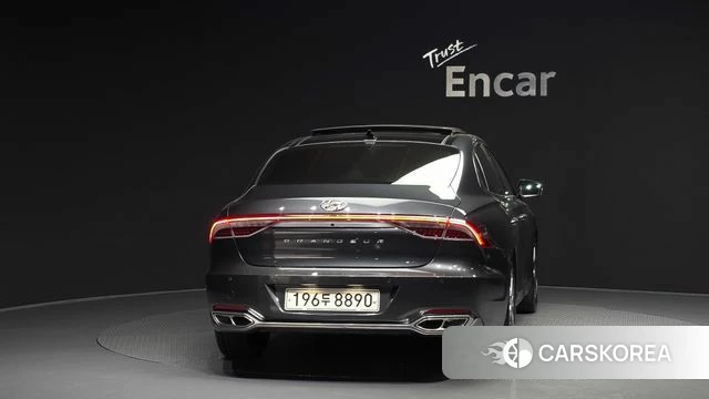 Hyundai The New Grandeur IG Hybrid id 4410347 из Кореи 26