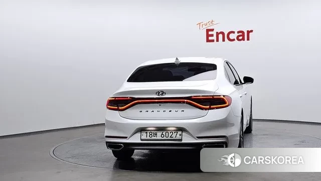 Hyundai Grandeur IG id 3220902 из Кореи 14