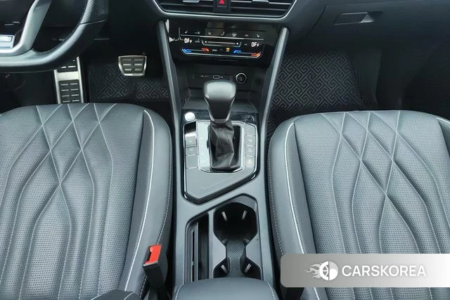 Volkswagen Tiguan L id 4276636 из Китая 11