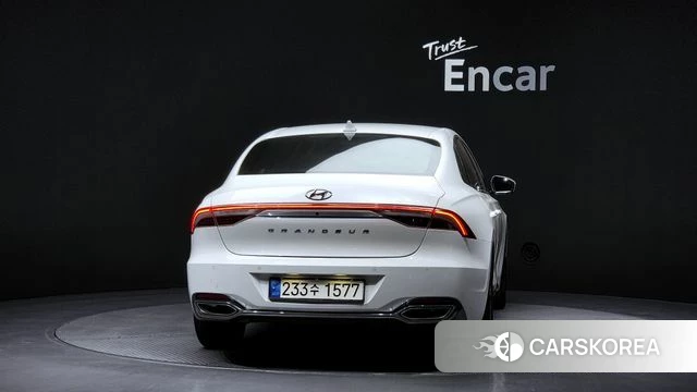 Hyundai The New Grandeur IG Hybrid id 4223895 из Кореи 14