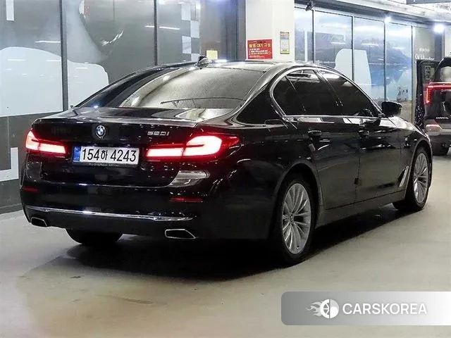 BMW 5 Series (G30) id 3420972 из Кореи 14