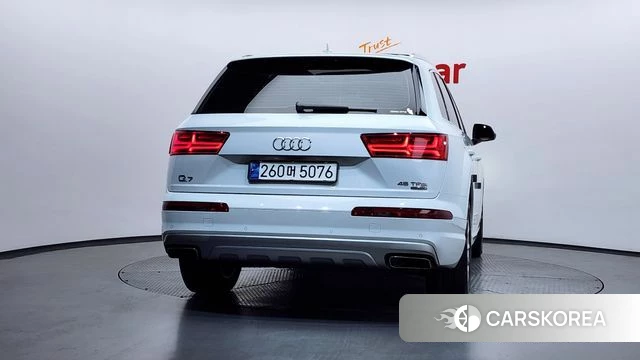 Audi Q7 (4M) id 3873301 из Кореи 14