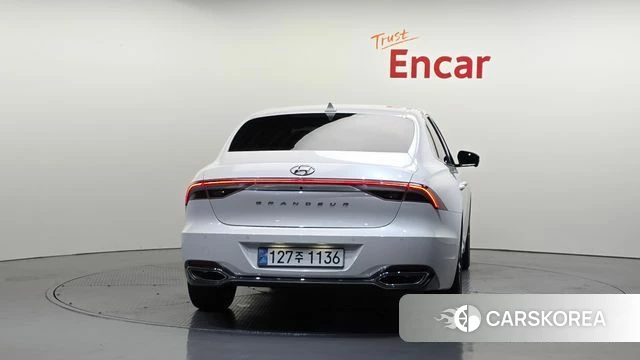 Hyundai The New Grandeur IG id 4631983 из Кореи 14
