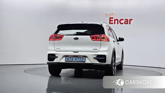 Kia Niro EV id 3209370 из Кореи 14