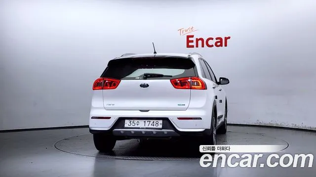 Kia Niro id 2732829 из Кореи 14