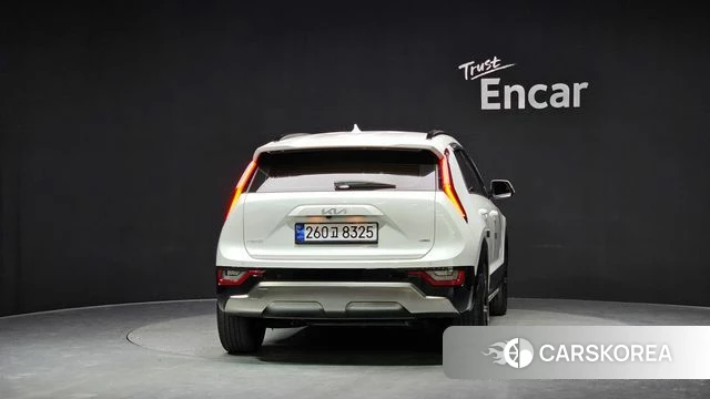 Kia Di Ol Nu Niro id 3851682 из Кореи 14