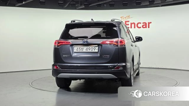 Toyota RAV4 id 4502725 из Кореи 14