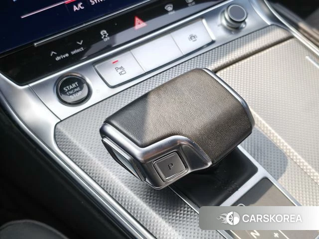 Audi A6L id 4314330 из Китая 10