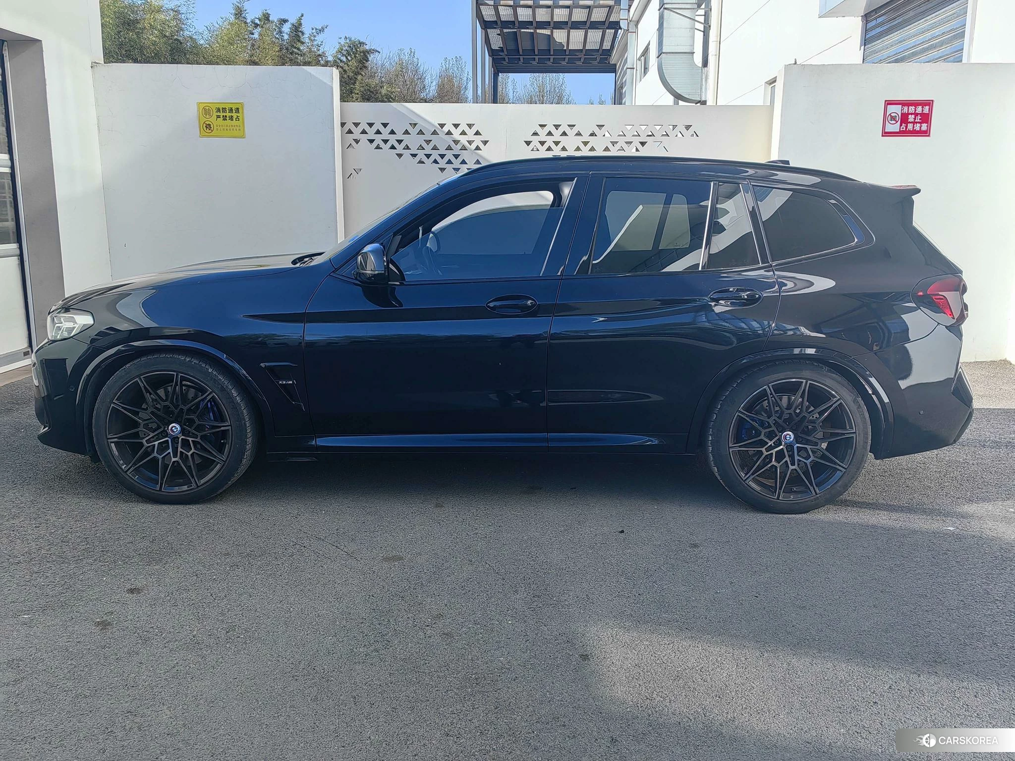 BMW X3 M id 4441334 из Китая 12