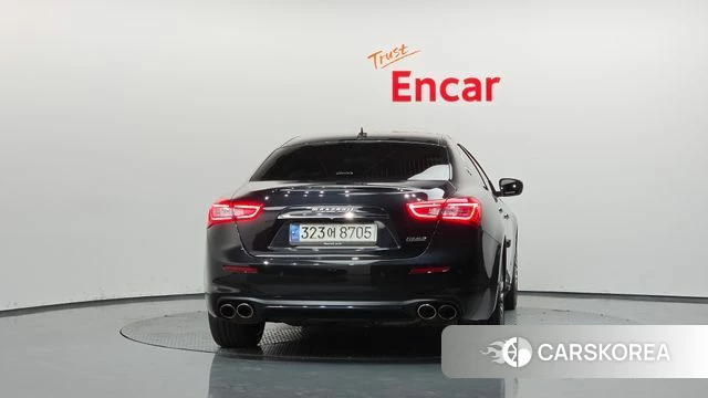 Maserati Ghibli id 4688613 из Кореи 32