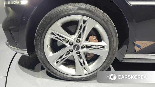 Genesis G90 (RS4) id 4528389 из Кореи 31