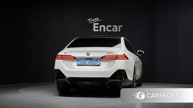 BMW i5 (G60) id 3963866 из Кореи 14