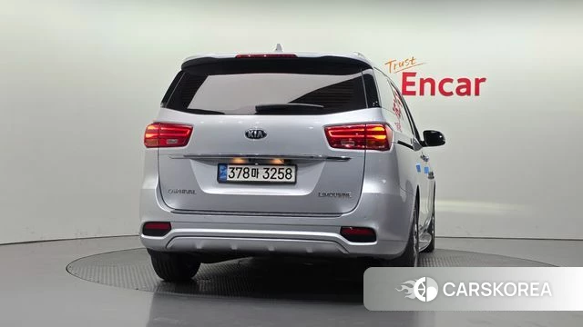 Kia The New Carnival id 4770623 из Кореи 14