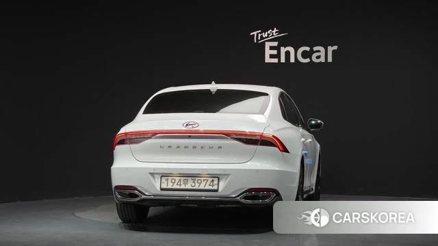 Hyundai The New Grandeur IG Hybrid id 4785125 из Кореи 32