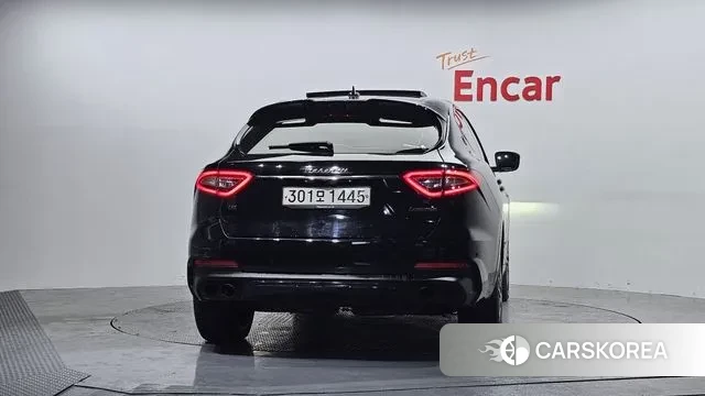 Maserati Levante id 3702854 из Кореи 14