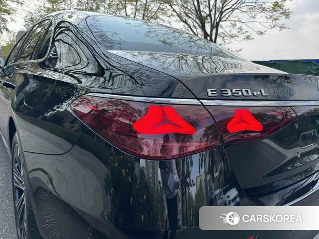 Mercedes-Benz E-class PHEV id 4314403 из Китая 17