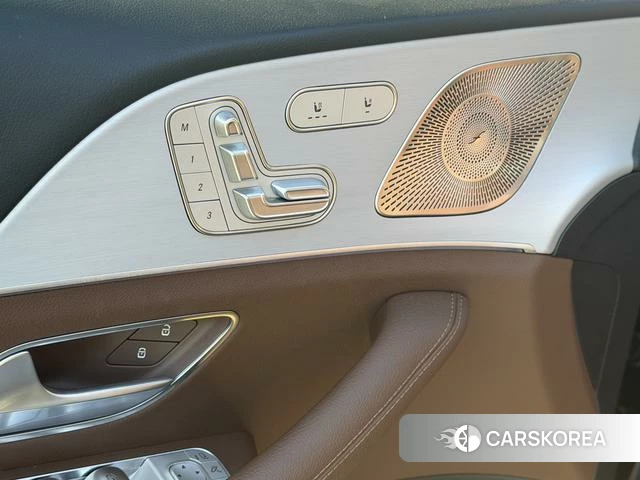 Mercedes-Benz GLS 2025 Черный из Китая, фото 4