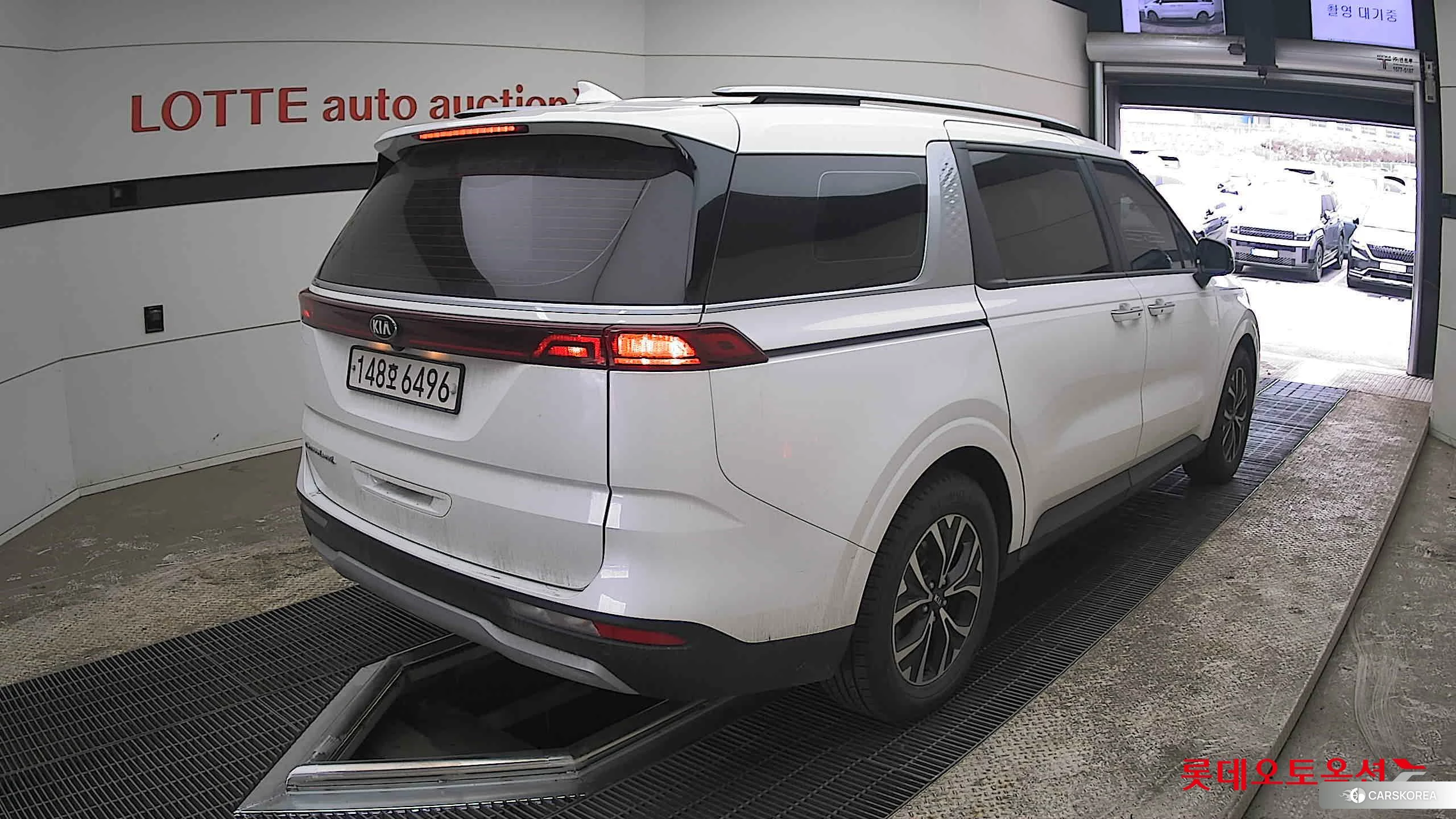 Kia Carnival id 3869430 из Кореи 32